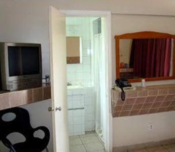 Pleasant Stay Motel Ancaster ภายนอก รูปภาพ